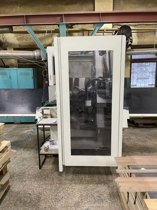 Виставлений на продаж свердлильний верстат з ЧПУ - Morbidelli cx 100 Виставлений на продаж свердлильний верстат з ЧПУ - Morbidelli cx 100